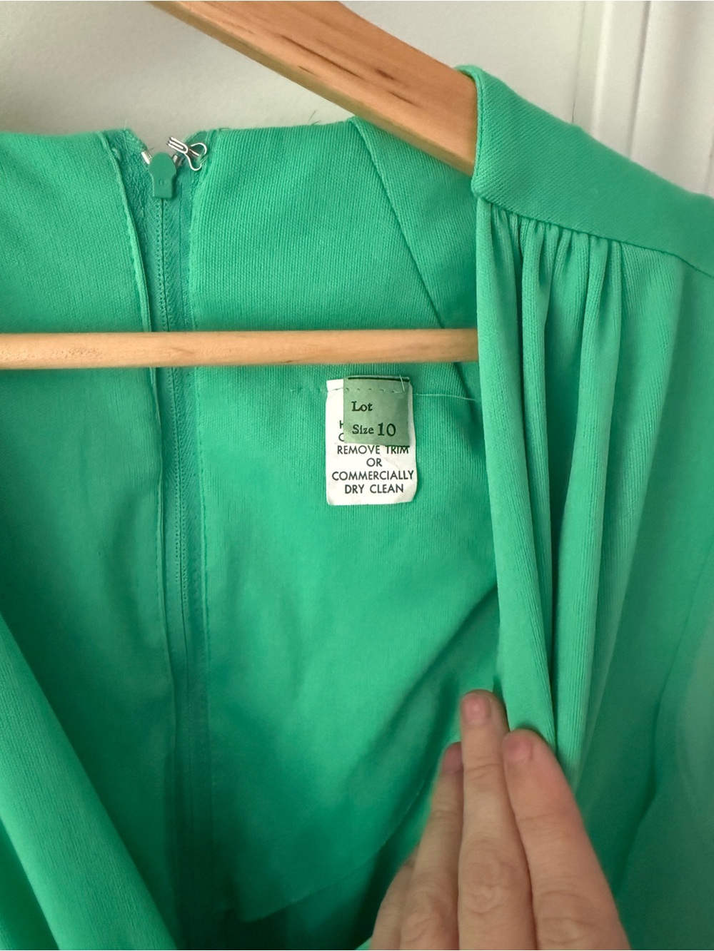 Vintage 1960s-70s flowy sleeve gown - Picture 2 of 3
